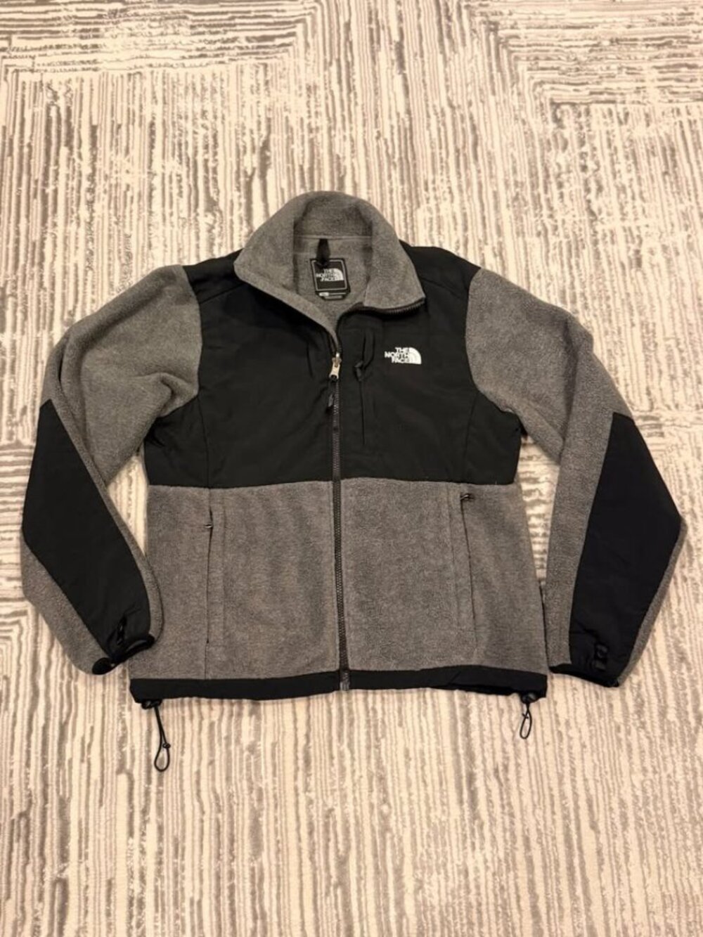 The North Face women's XL gray/black Denali fleece coat